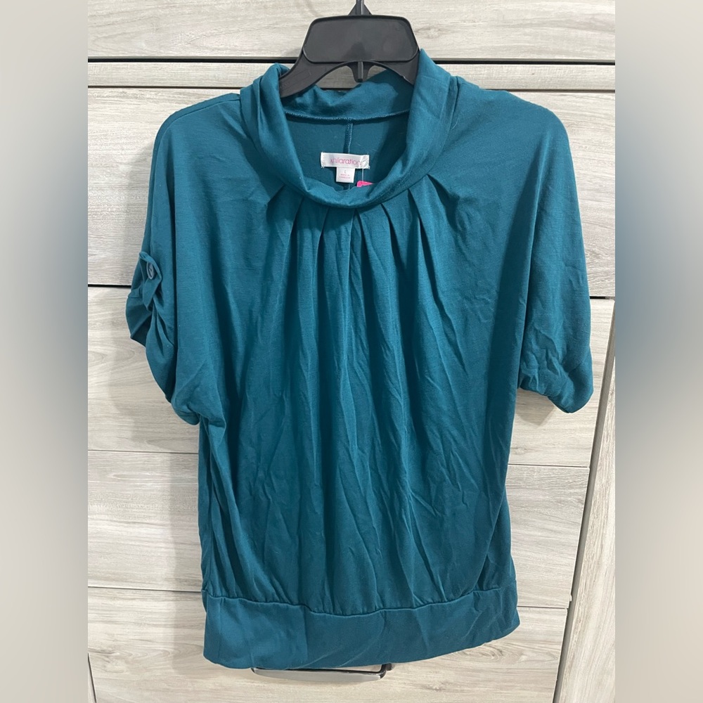 Women’s top in a large